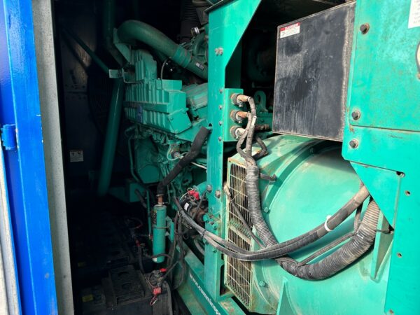 Cummins C1000D6RG Generator Set (4)