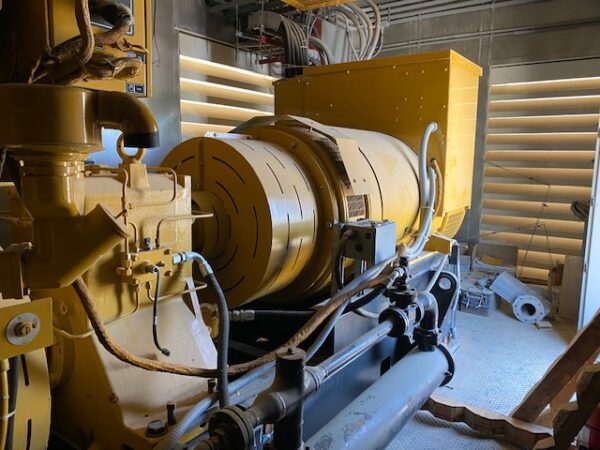 CAT G3516C 1500kW Generator Set (13)