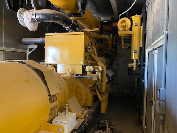 CAT G3516C 1500kW Generator Set (9)