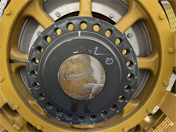 CAT SR5 2750kW Generator (5)