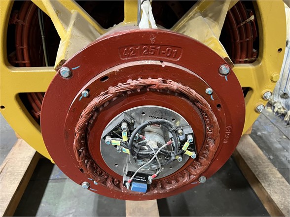 CAT SR5 2750kW Generator (3)