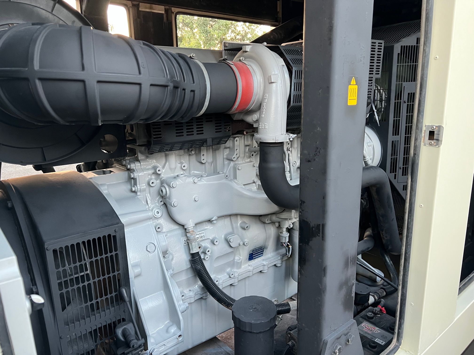 Triton 500kW Generator Set (1)