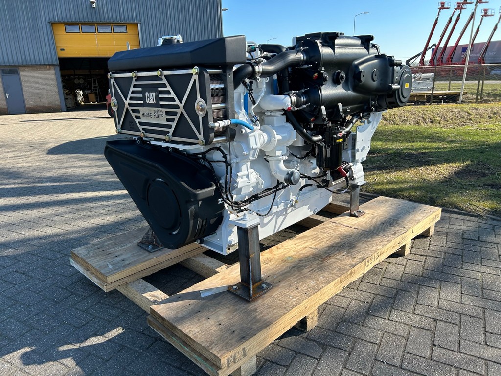 CAT C18 Marine Propulsion (6)