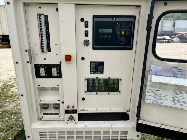 CAT XQ60 Generator Set (10)