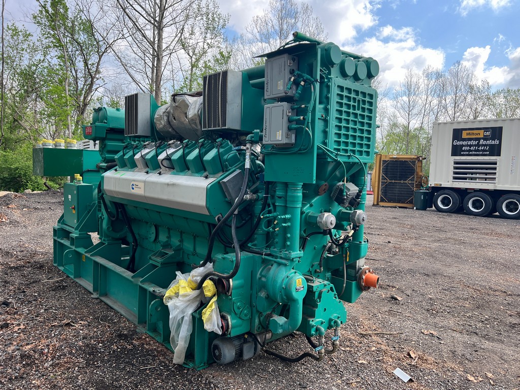 Cummins QSV81G Generator Set 1100kW 480V (5)