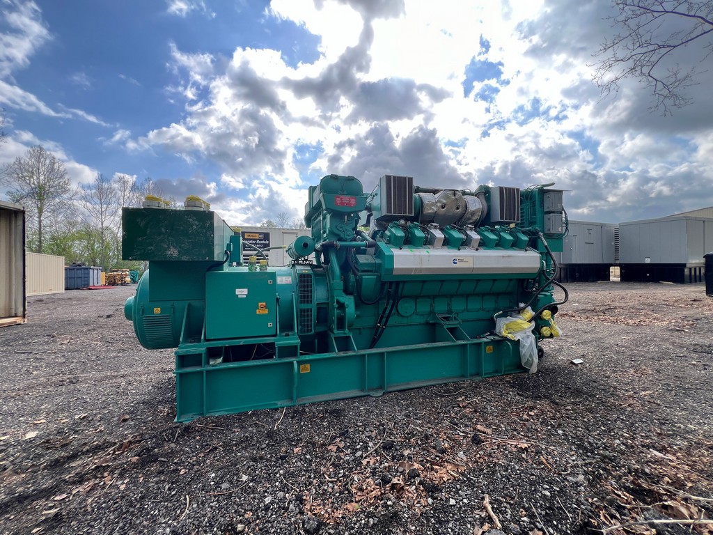 Cummins QSV81G Generator Set 1100kW 480V (6)
