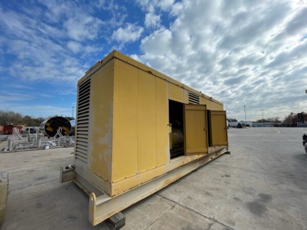 CAT 3516 MUI 2000kW Generator (1)
