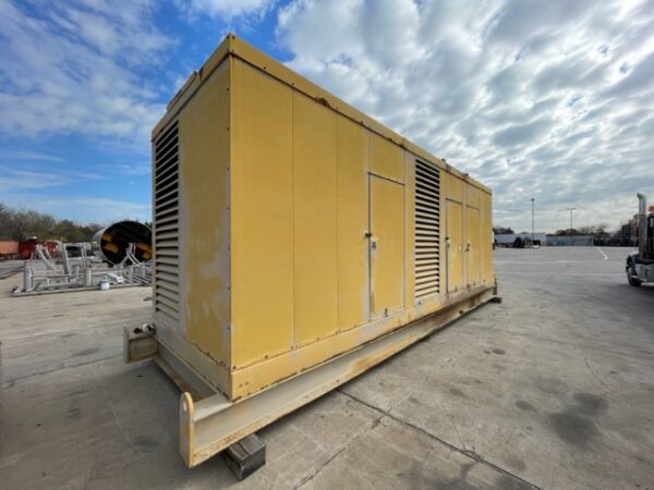 CAT 3516 MUI 2000kW Generator (2)