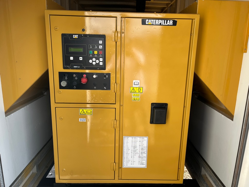 CAT C15 500kW Generator Set (7)