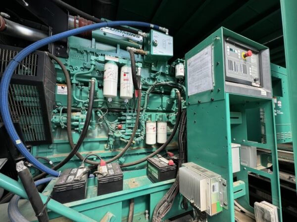 Cummins DQCB Generator Set (14)