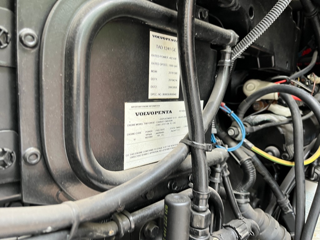 Triton V350 Generator Set (14)