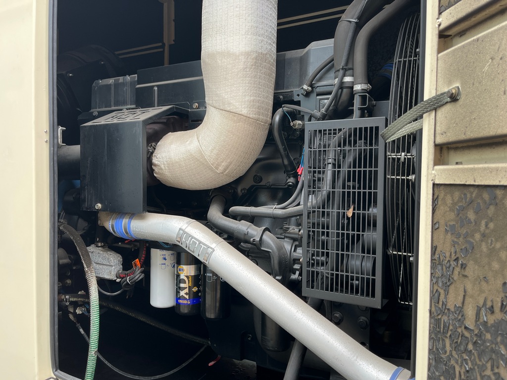 Triton V350 Generator Set (16)