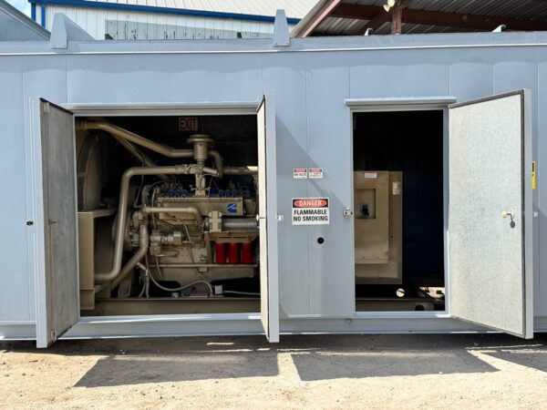 Cummins GTA28 500kW Natural Gas Generator Set (1)