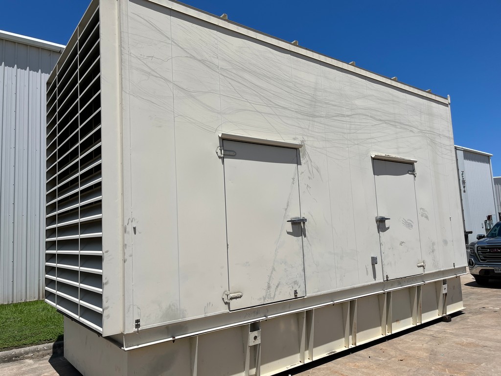 New Cummins C2000D6E Generator Set 4