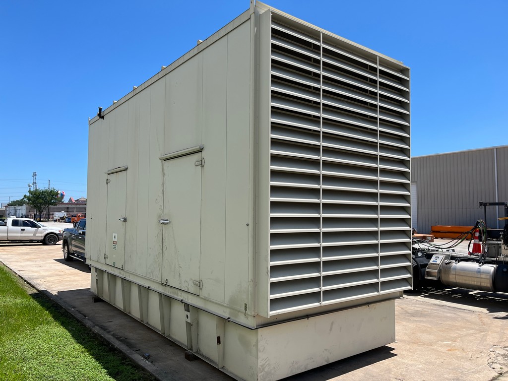 New Cummins C2000D6E Generator Set 2