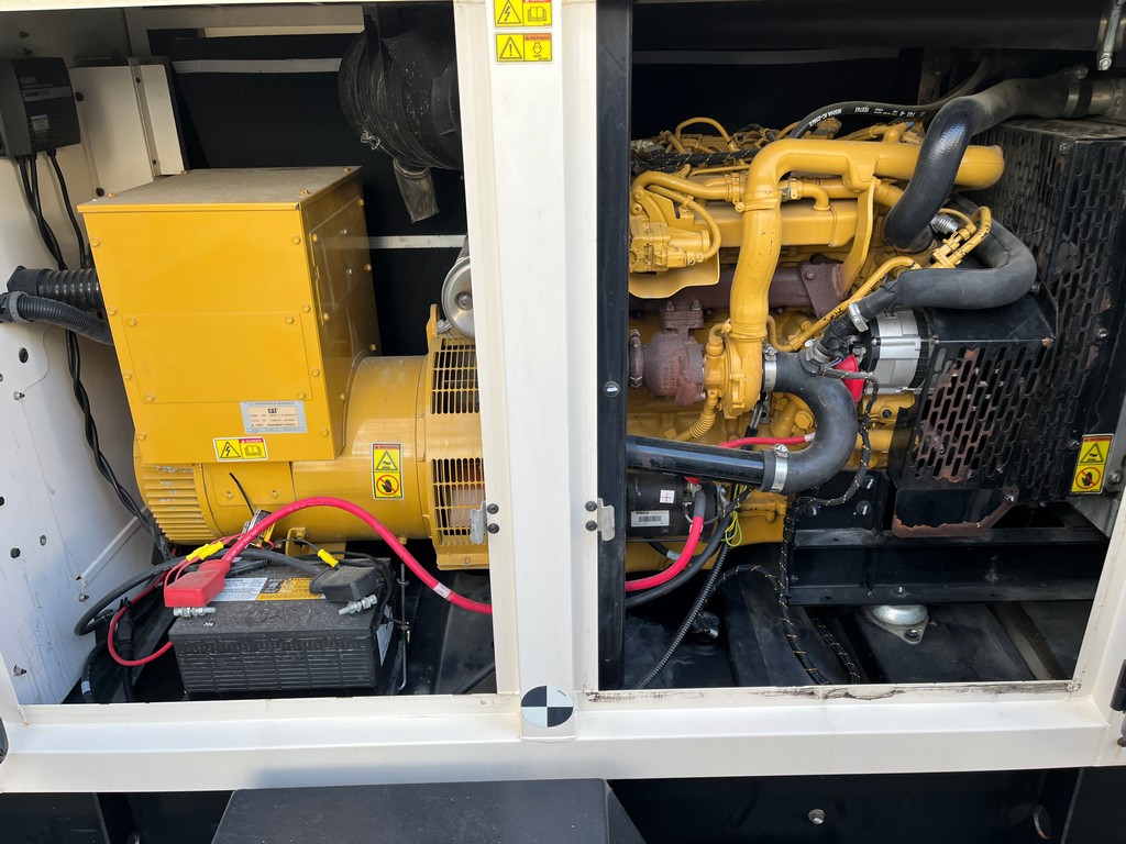 CAT XQ60 Generator Set (14)