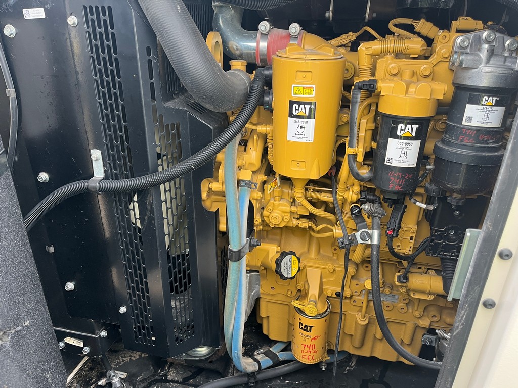 Used CAT XQ125 Generator Set 7