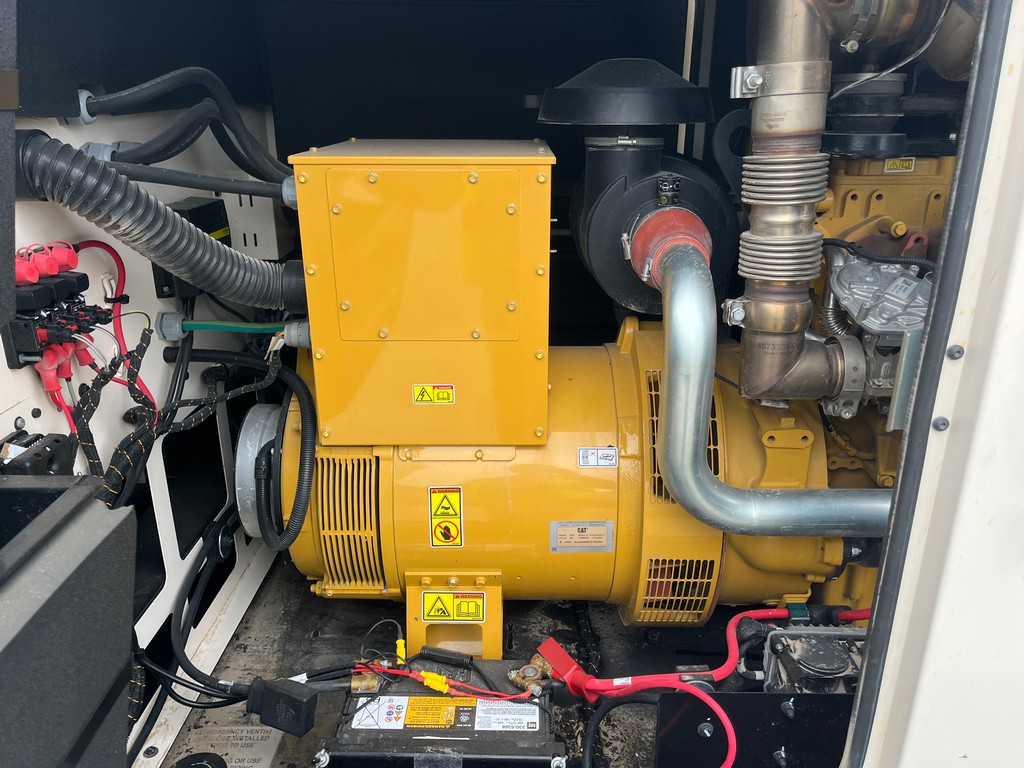 Used CAT XQ125 Generator Set 11