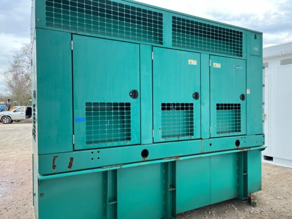 Cummins DFEK 500kW Generator Set (4)