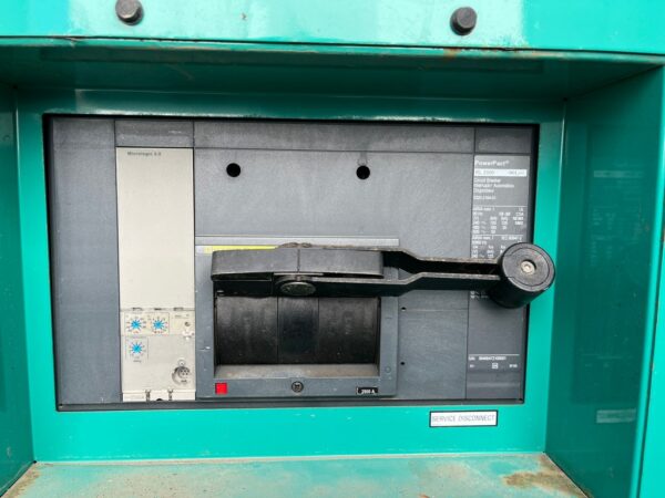 Cummins QST30 750kW Generator Set (25)