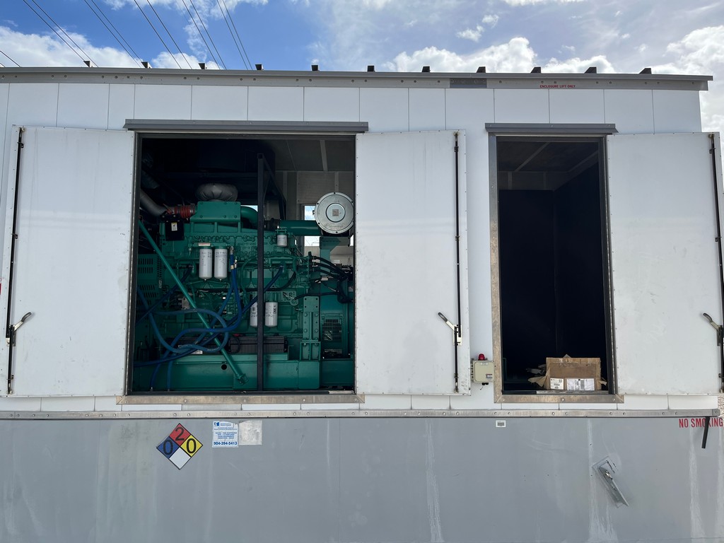 Cummins DQCA 600kW Generator Set (9)
