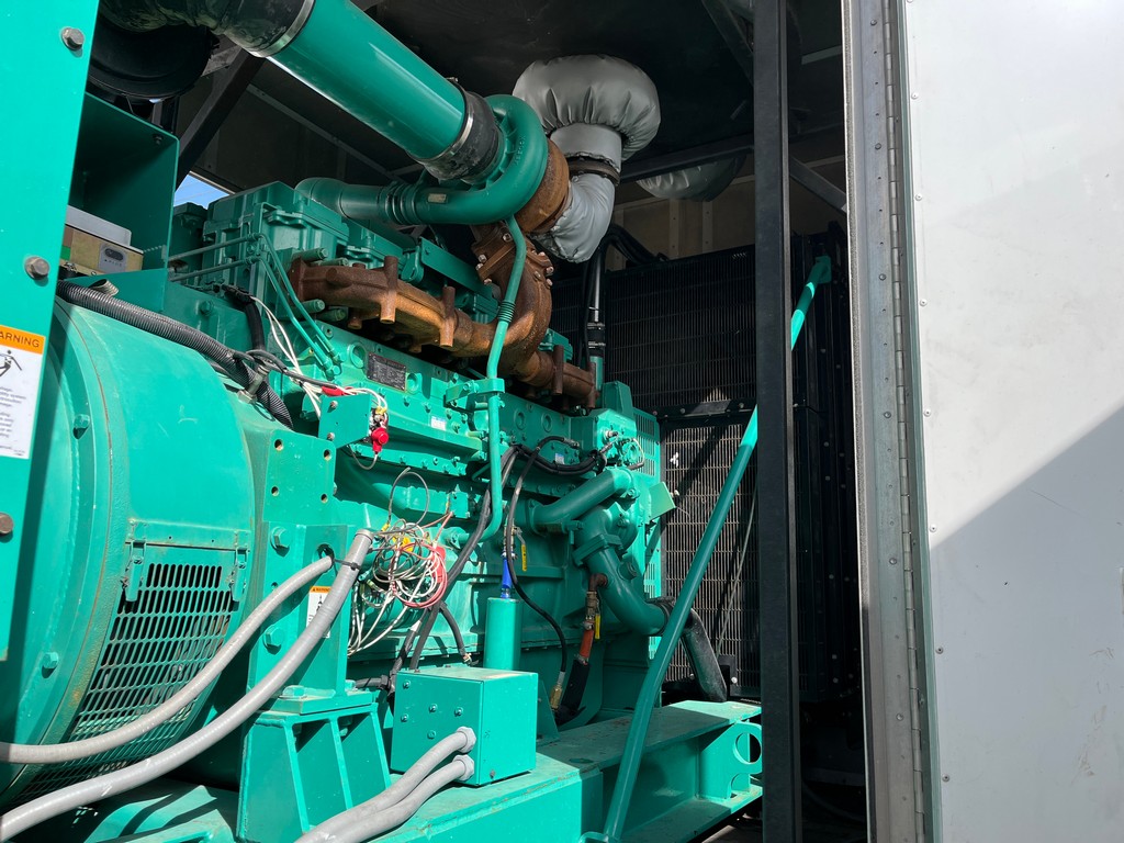 Cummins DQCA 600kW Generator Set (18)