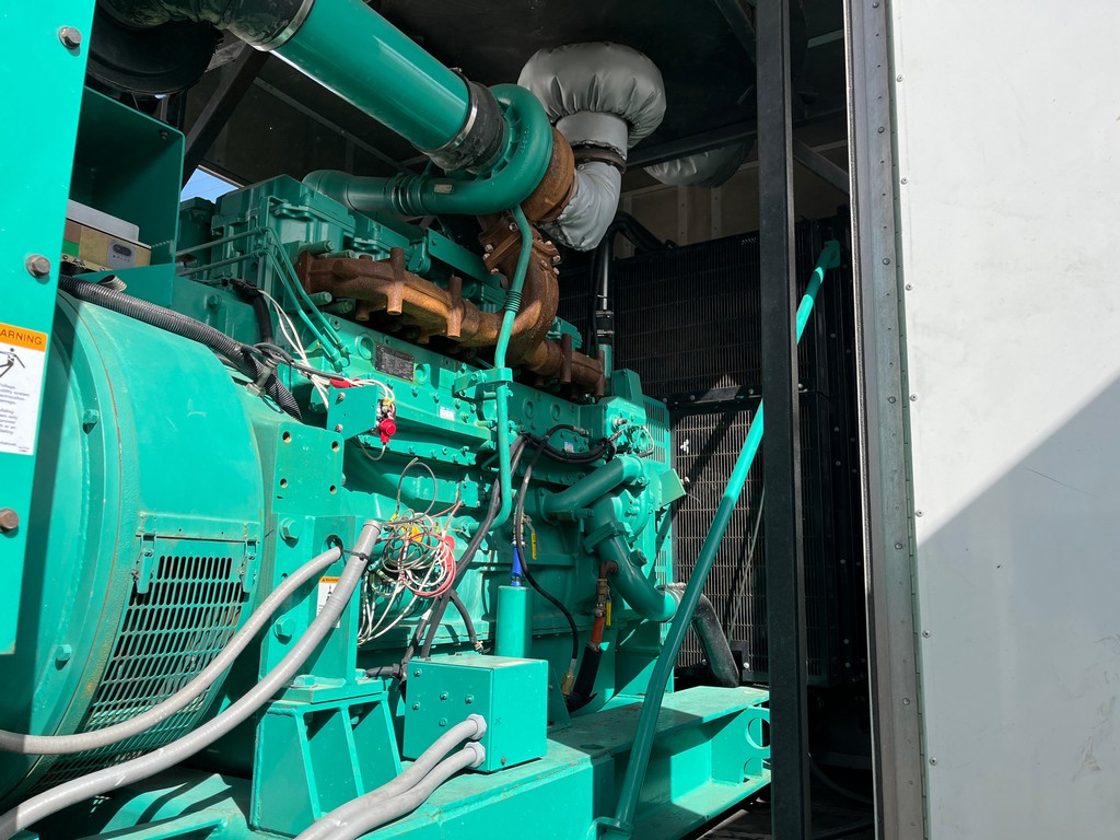 Cummins DQCA 600kW Generator Set (19)