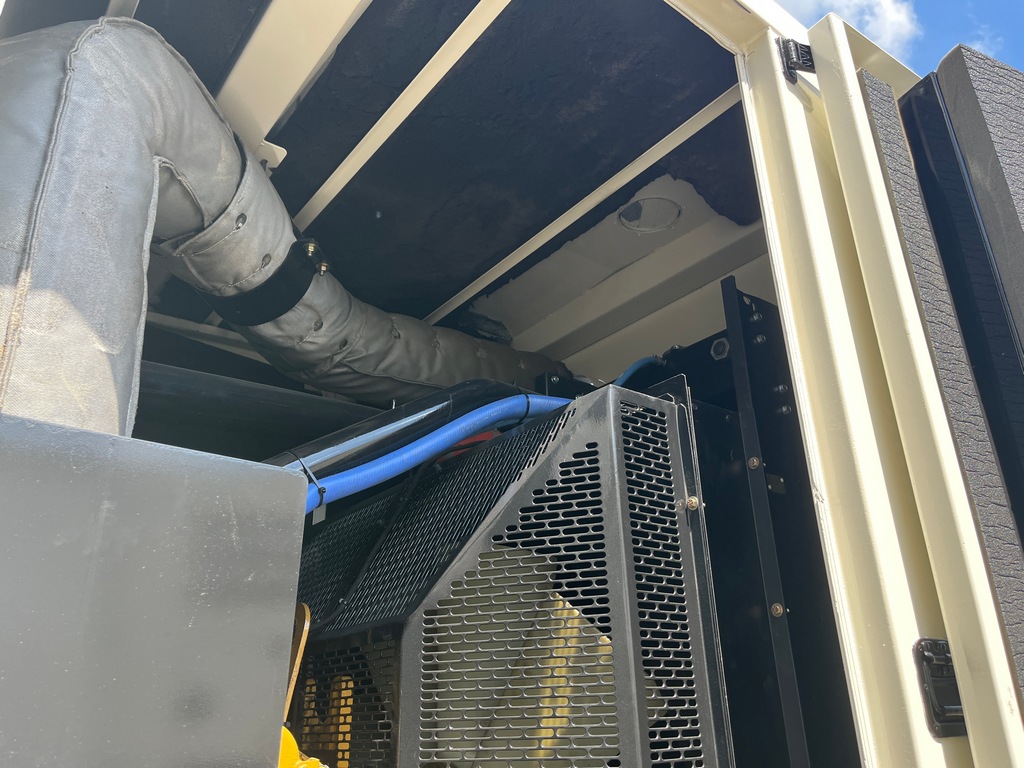 Refurbished CAT XQ400 Generator Set