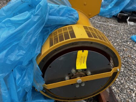 New CAT LC7 Generator End