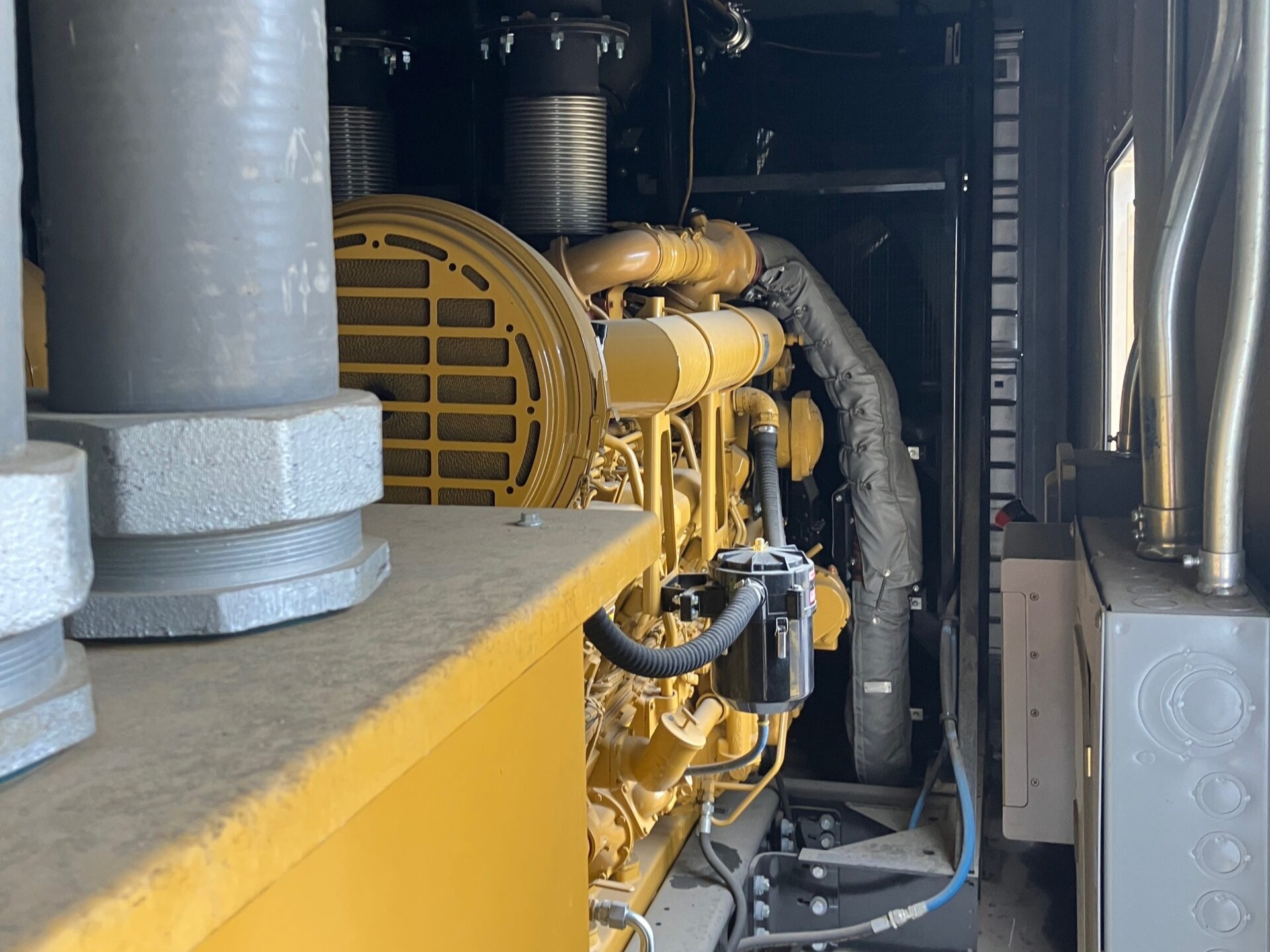 Used CAT 3512C Generator Set - Tier 2